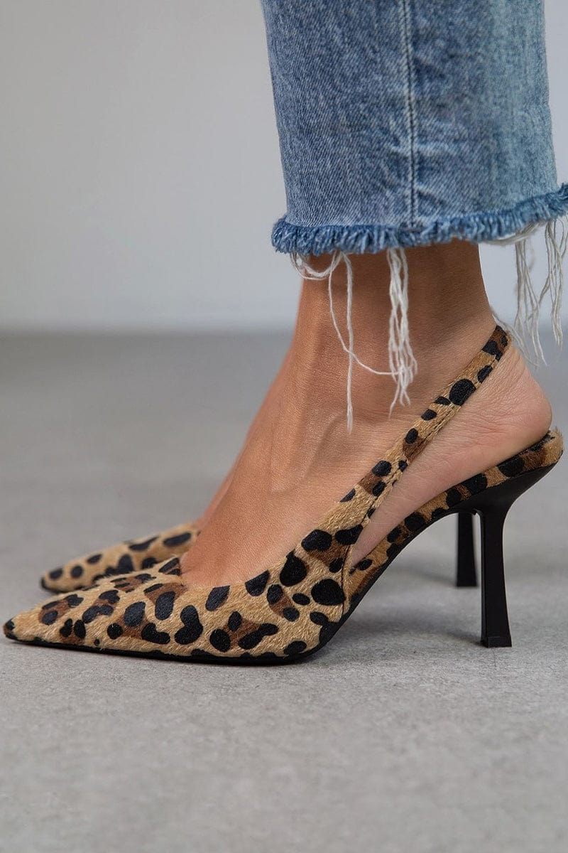Lara - Leopard Pumps