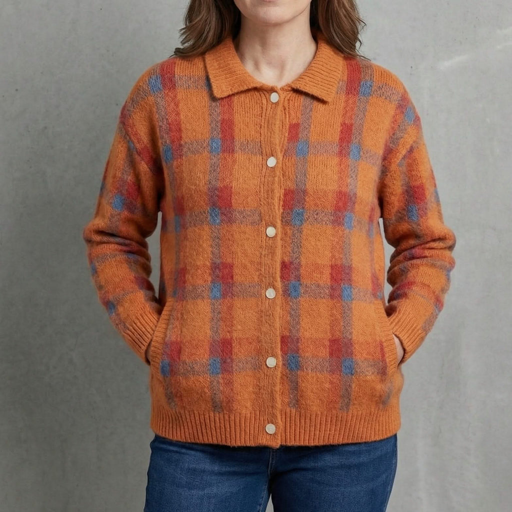 VIVIENNE™️ - RETRO CHECK SWEATER